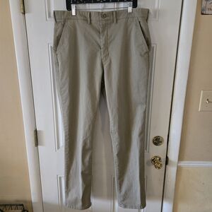 Levi's Chino Pants Mens Size 38 x 34 Khaki Tan Straight Leg Stretch Flat Front